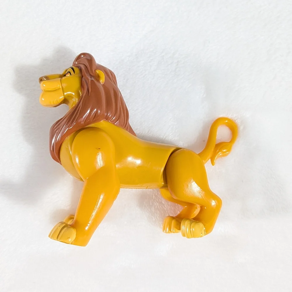 ❤️ Disney Lion King Mufasa Burger King Action Figure